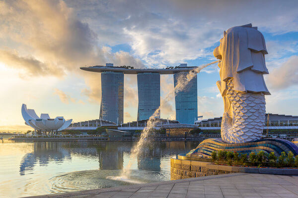 Singapore Merlion, Marina Bay Sands and Arts Science museum - image by Sean Hsu/Shutterstock.com