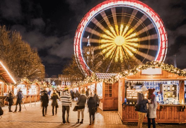 Berlin Christmas fair and ferris wheel - image by visitBerlin/DagmarSchwelle